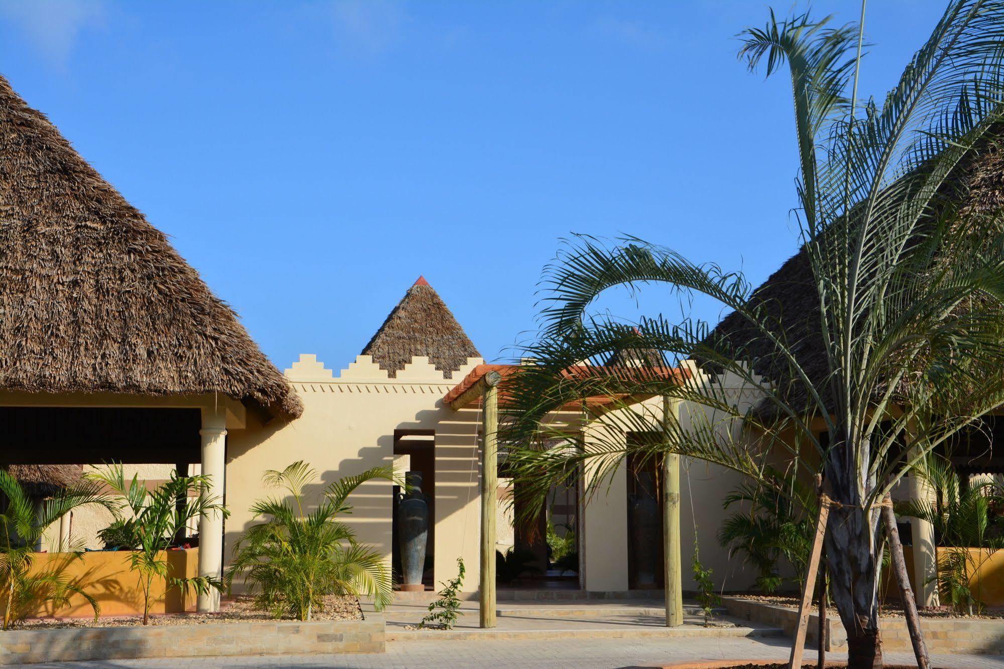 Neptune Paradise Beach Resort & Spa Galu Exteriér fotografie
