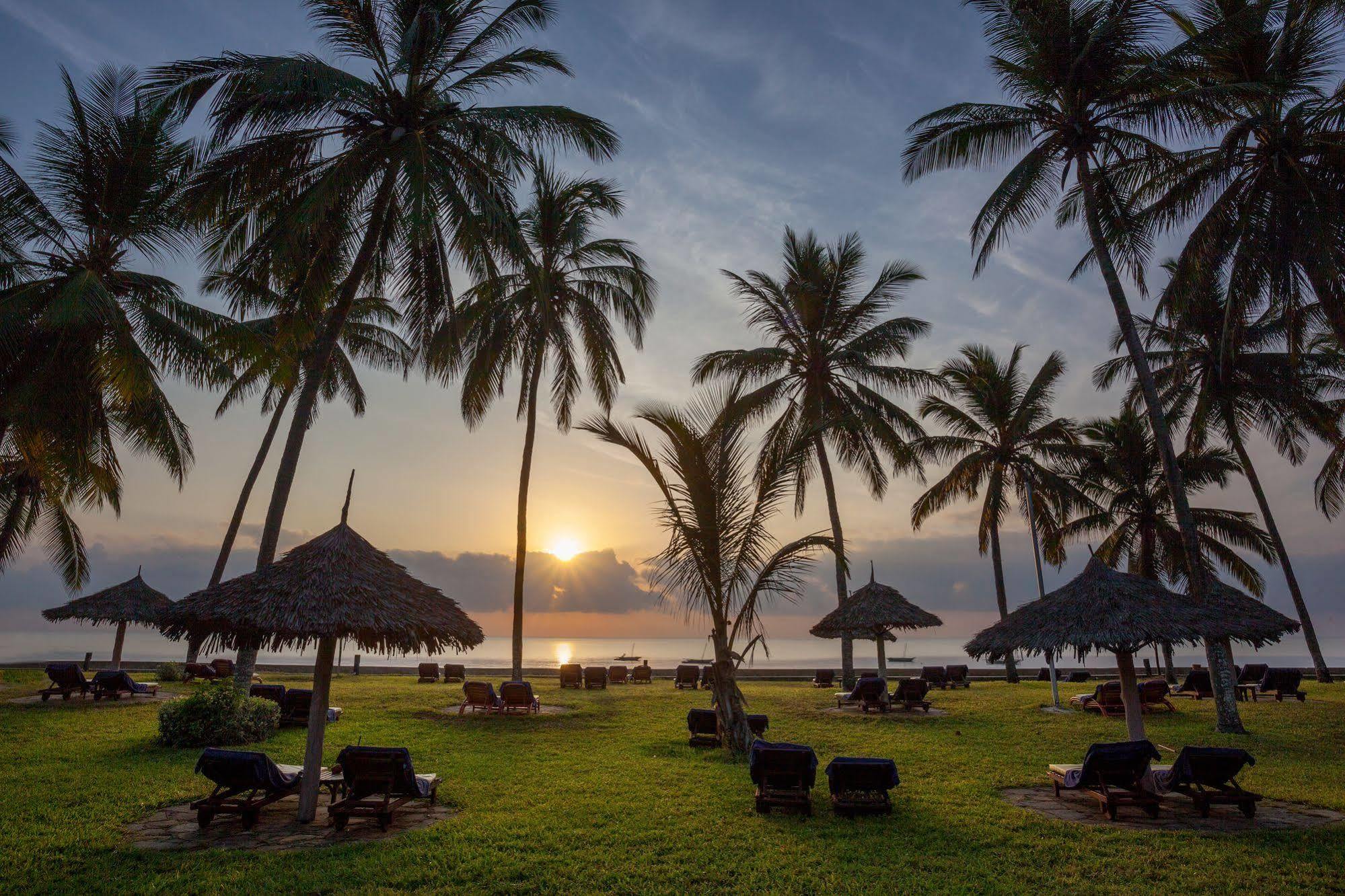 Neptune Paradise Beach Resort & Spa Galu Exteriér fotografie
